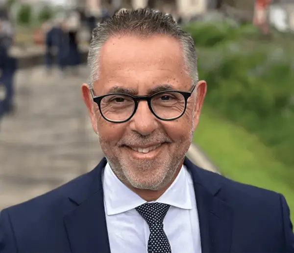 Dr Norman Swan Headshot